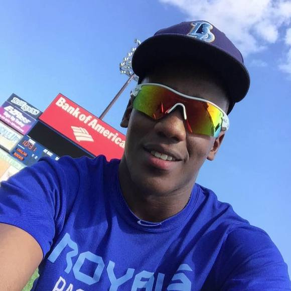 Meet your Posher, Elier - Picture 1 of 1